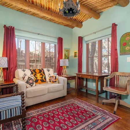 Gorgeous Historic Adobe Near Canyon Road * Santa Fe