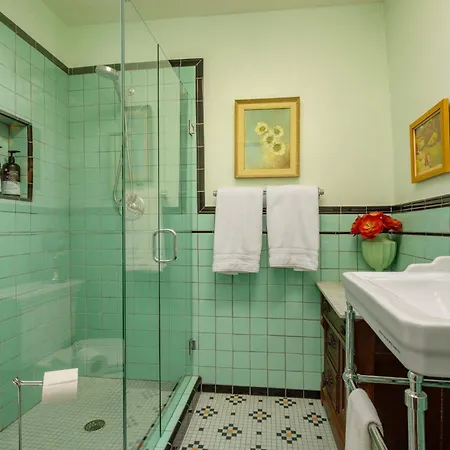 Gorgeous Historic Adobe Near Canyon Road Santa Fe
